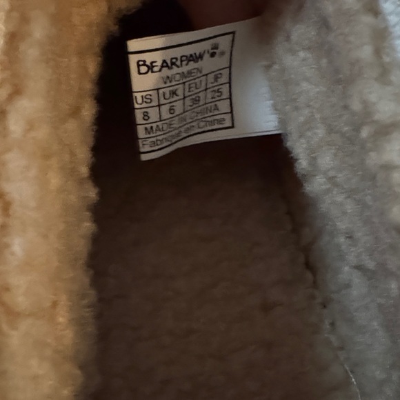BEARPAW Snuggle Daphne Deco Boots - Picture 5 of 8